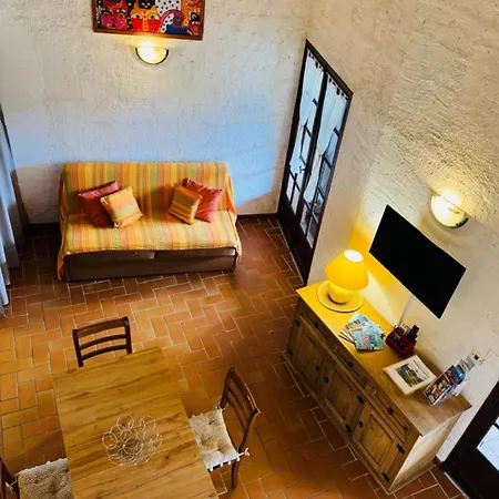 Casa Louca * 생타굴프