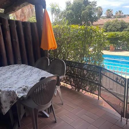 Casa Louca 아파트