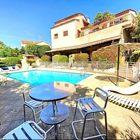Casa Louca