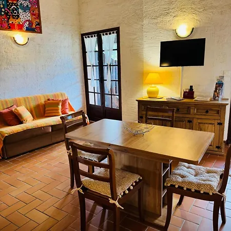 Casa Louca *